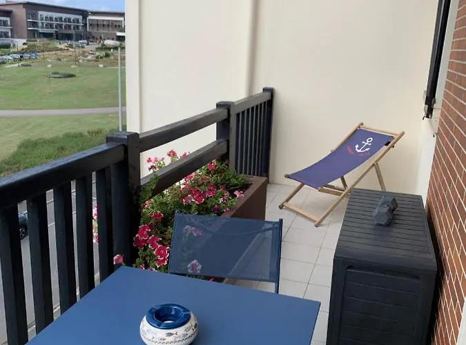 2 Pieces Acces Et Thalasso * Cabourg